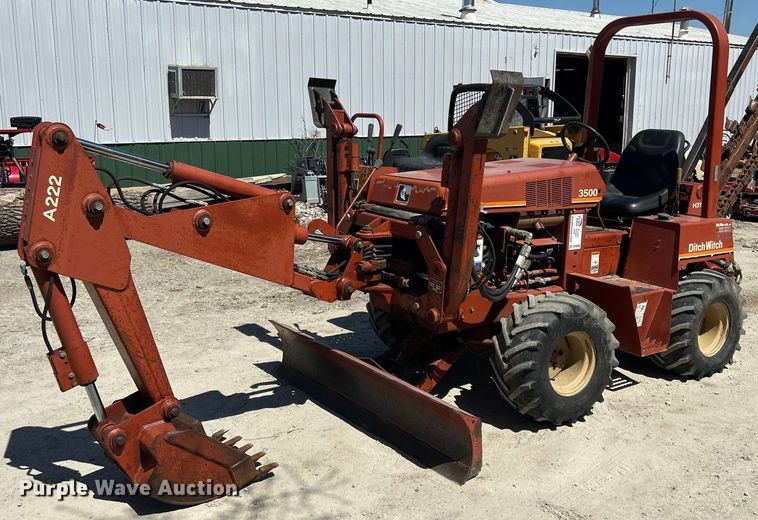 image for item DR4560 1996 Ditch Witch 3500  trencher