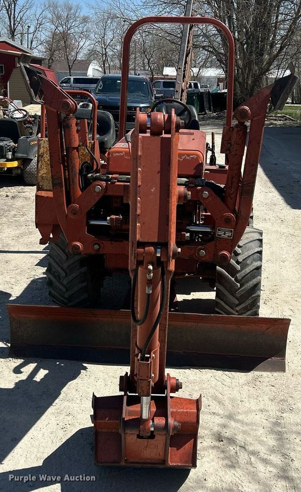 image for item DR4560 1996 Ditch Witch 3500  trencher
