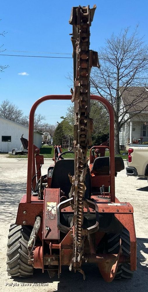 image for item DR4560 1996 Ditch Witch 3500  trencher