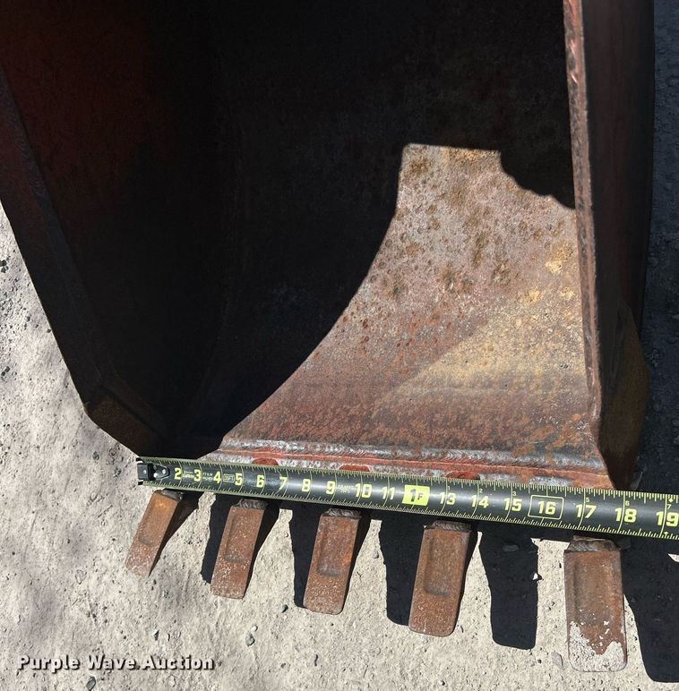 image for item DR4560 1996 Ditch Witch 3500  trencher