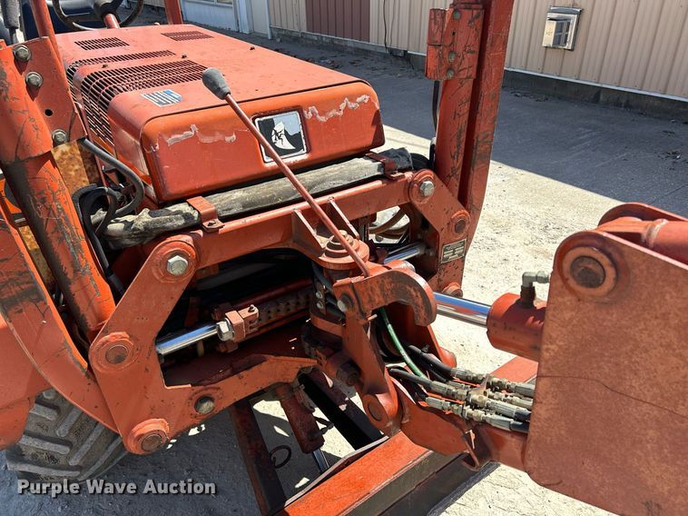 image for item DR4560 1996 Ditch Witch 3500  trencher