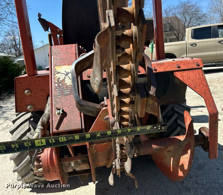 image for item DR4560 1996 Ditch Witch 3500  trencher
