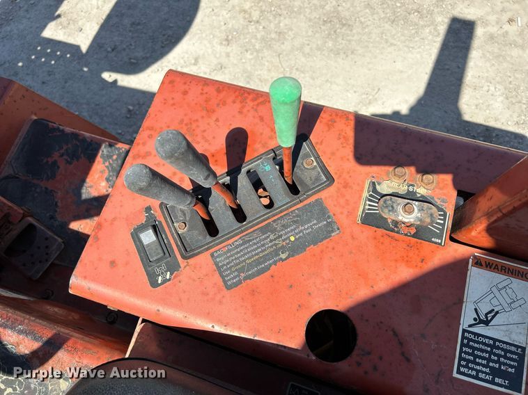 image for item DR4560 1996 Ditch Witch 3500  trencher