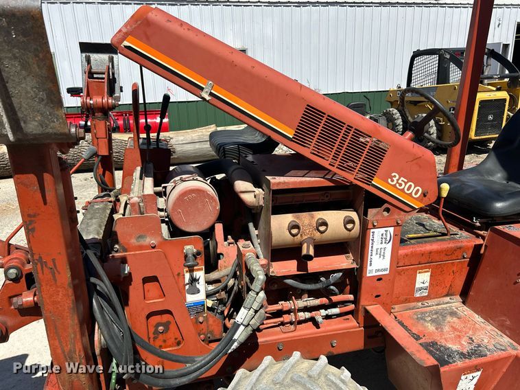 image for item DR4560 1996 Ditch Witch 3500  trencher