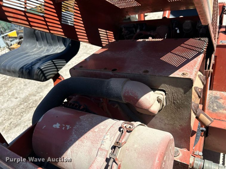 image for item DR4560 1996 Ditch Witch 3500  trencher