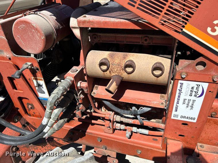 image for item DR4560 1996 Ditch Witch 3500  trencher