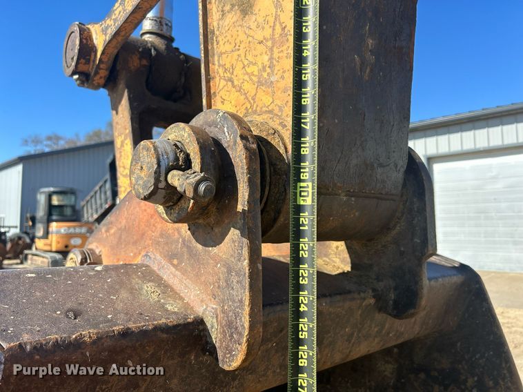 image for item DR4561 2001 Case CX210  excavator