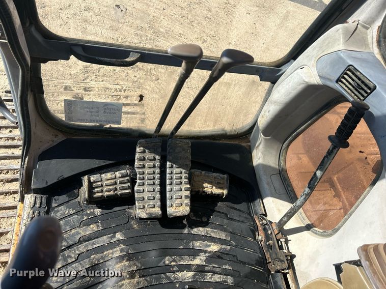 image for item DR4561 2001 Case CX210  excavator