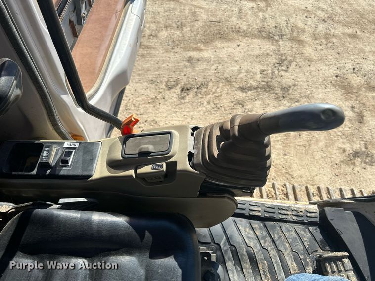 image for item DR4561 2001 Case CX210  excavator