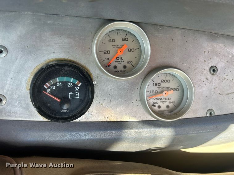 image for item DR4561 2001 Case CX210  excavator