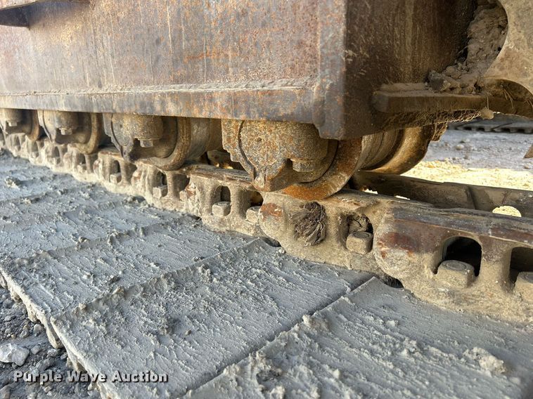 image for item DR4561 2001 Case CX210  excavator