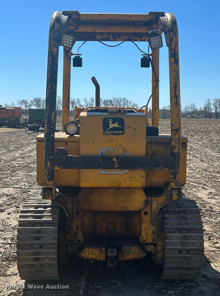 image for item DR4564 1979 John Deere 450C  track loader