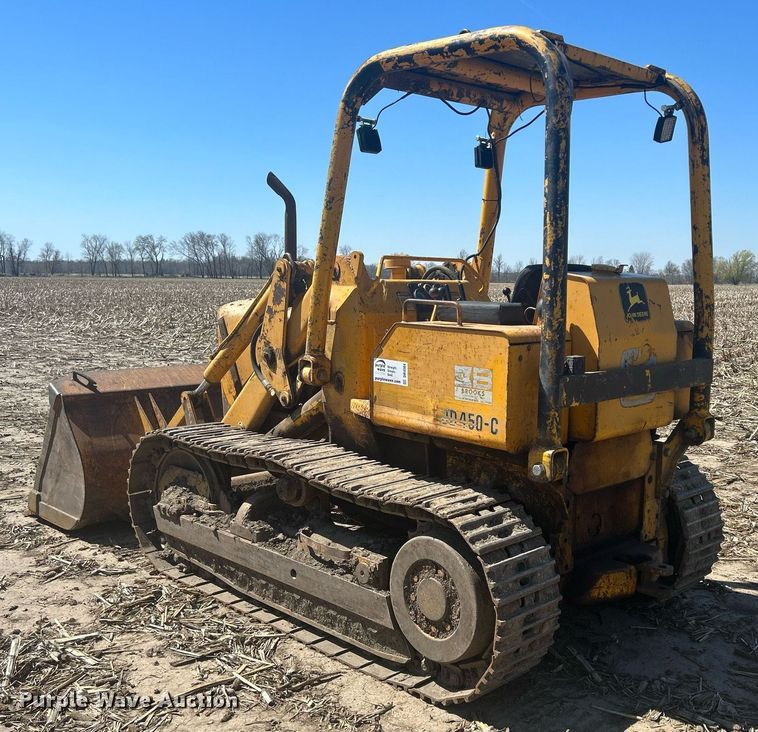 image for item DR4564 1979 John Deere 450C  track loader