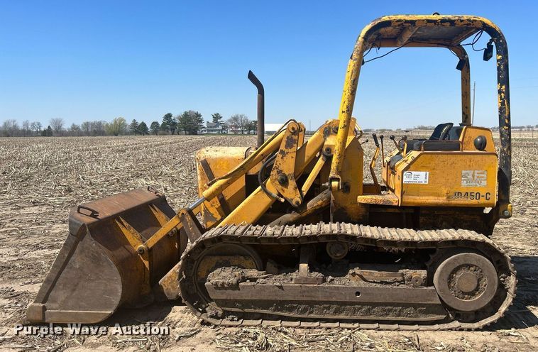 image for item DR4564 1979 John Deere 450C  track loader