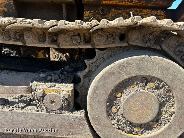 image for item DR4564 1979 John Deere 450C  track loader