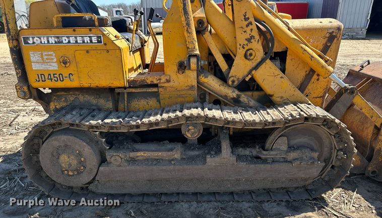 image for item DR4564 1979 John Deere 450C  track loader
