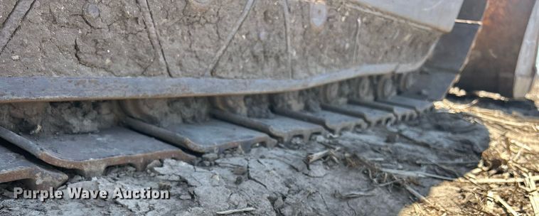 image for item DR4564 1979 John Deere 450C  track loader