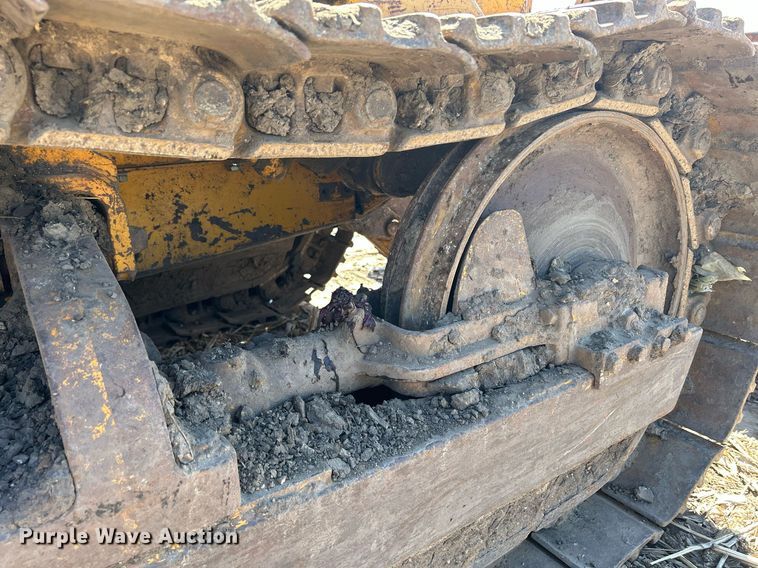 image for item DR4564 1979 John Deere 450C  track loader