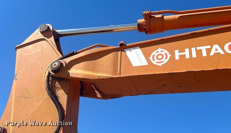 image for item DR4565 1992 Hitachi EX120-2  excavator