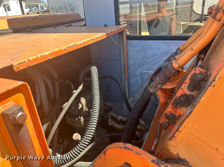 image for item DR4565 1992 Hitachi EX120-2  excavator