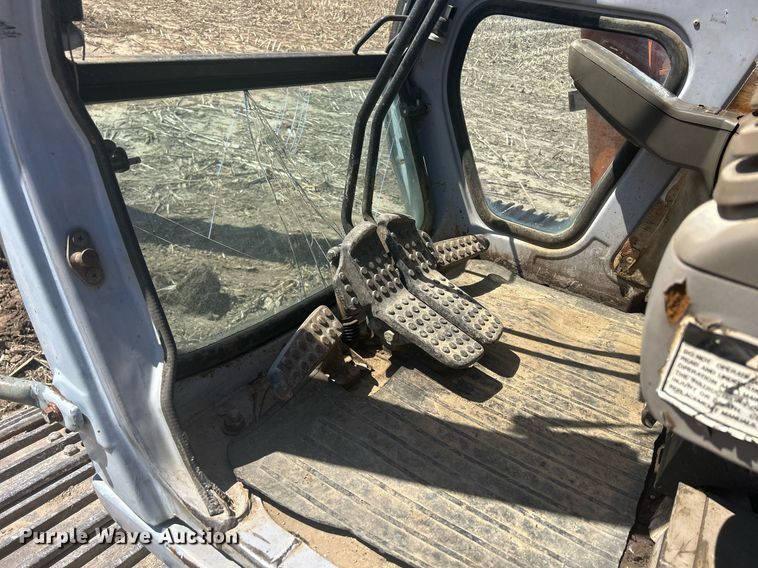 image for item DR4565 1992 Hitachi EX120-2  excavator