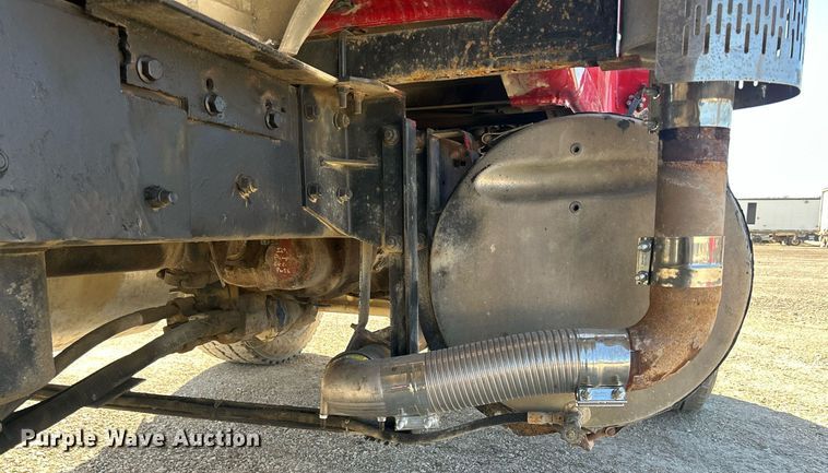 image for item DR4566 1997 Mack RD688S  dump truck