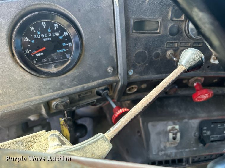 image for item DR4566 1997 Mack RD688S  dump truck