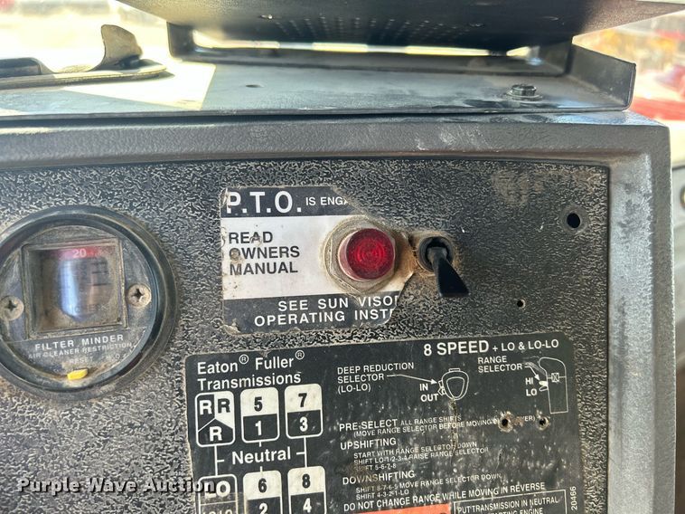 image for item DR4566 1997 Mack RD688S  dump truck