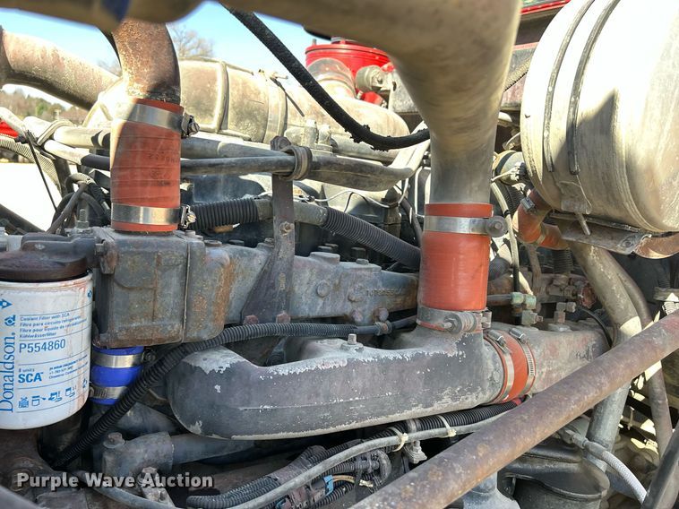 image for item DR4566 1997 Mack RD688S  dump truck