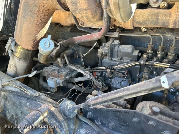 image for item DR4566 1997 Mack RD688S  dump truck