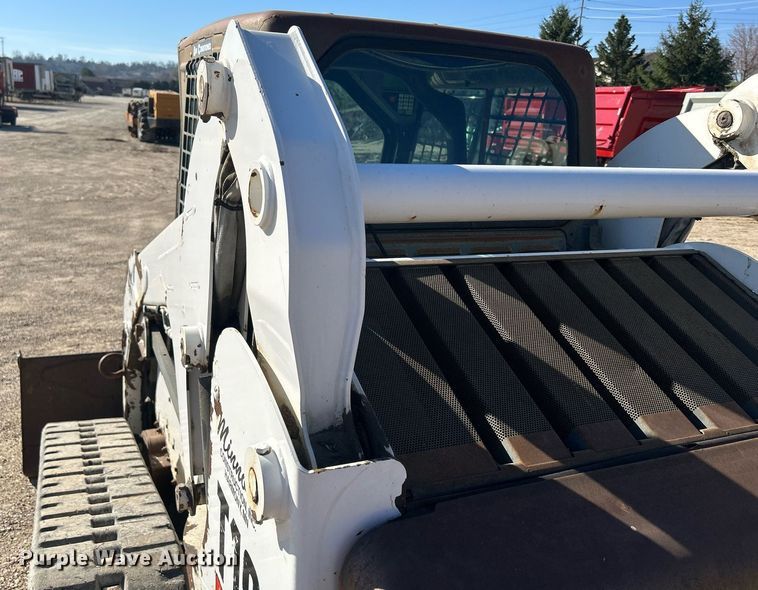 image for item DR4567 2007 Bobcat T190  tracked skid steer loader