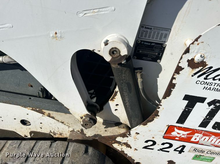 image for item DR4567 2007 Bobcat T190  tracked skid steer loader