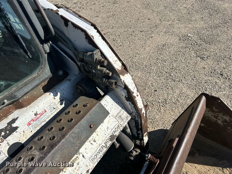 image for item DR4567 2007 Bobcat T190  tracked skid steer loader