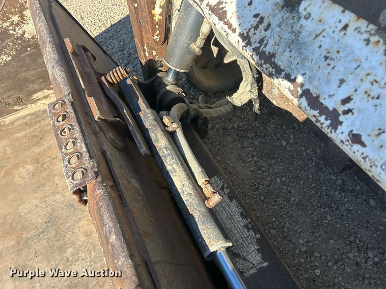 image for item DR4567 2007 Bobcat T190  tracked skid steer loader