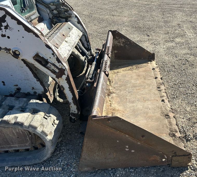 image for item DR4567 2007 Bobcat T190  tracked skid steer loader
