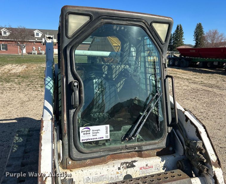 image for item DR4567 2007 Bobcat T190  tracked skid steer loader