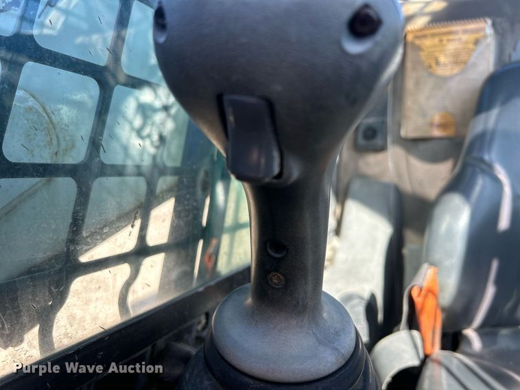 image for item DR4567 2007 Bobcat T190  tracked skid steer loader