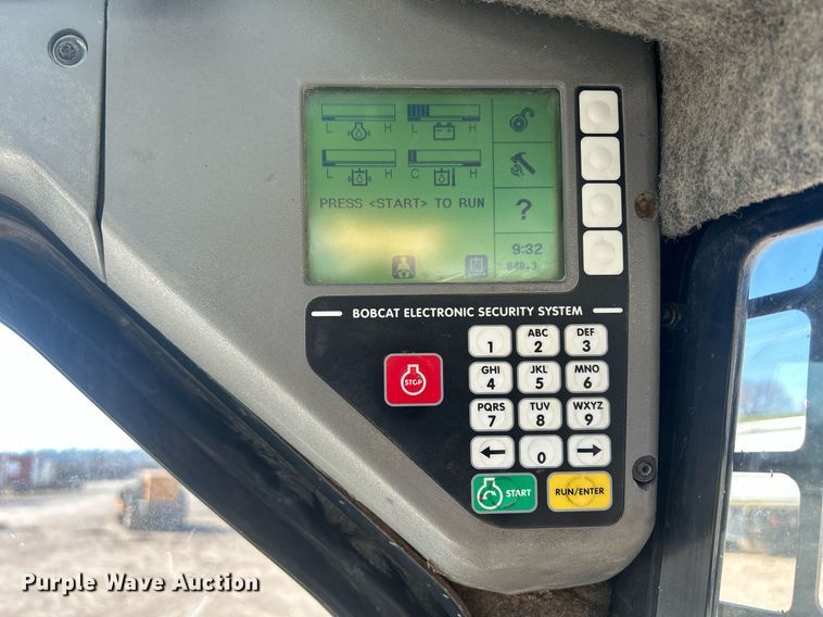 image for item DR4567 2007 Bobcat T190  tracked skid steer loader