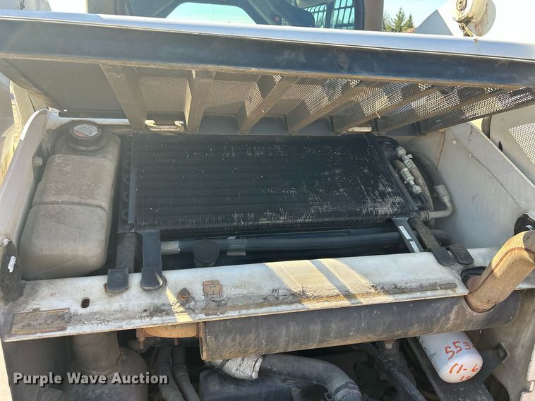 image for item DR4567 2007 Bobcat T190  tracked skid steer loader