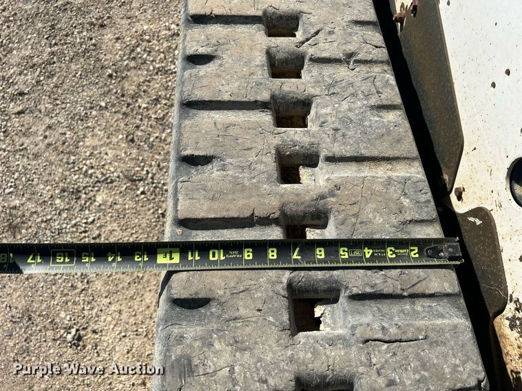 image for item DR4567 2007 Bobcat T190  tracked skid steer loader