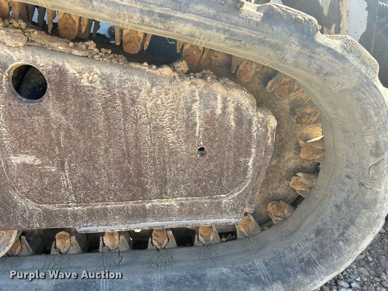 image for item DR4567 2007 Bobcat T190  tracked skid steer loader