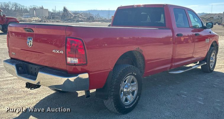 image for item DR4568 2014 Dodge Ram 2500HD  Crew Cab pickup truck