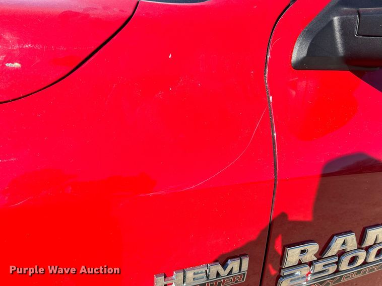 image for item DR4568 2014 Dodge Ram 2500HD  Crew Cab pickup truck