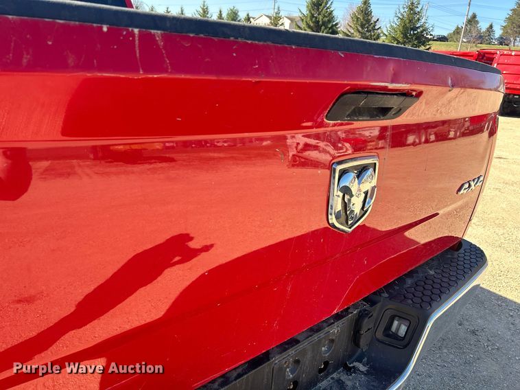 image for item DR4568 2014 Dodge Ram 2500HD  Crew Cab pickup truck