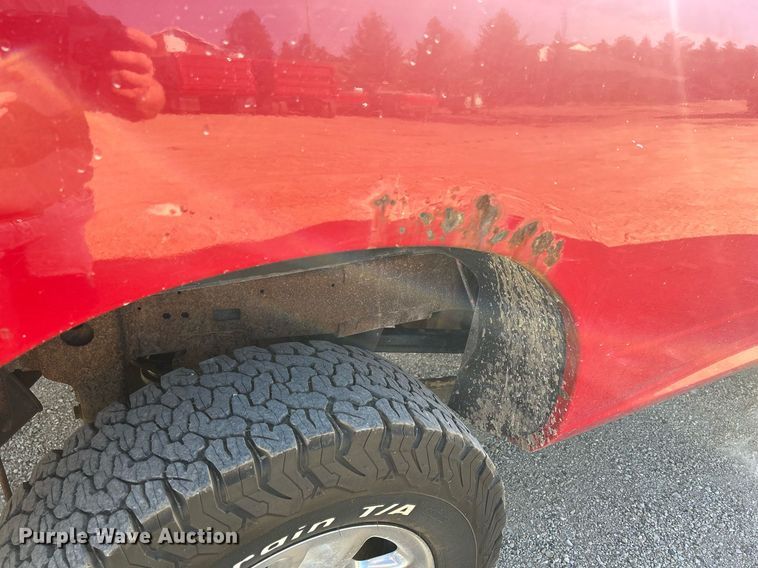 image for item DR4568 2014 Dodge Ram 2500HD  Crew Cab pickup truck