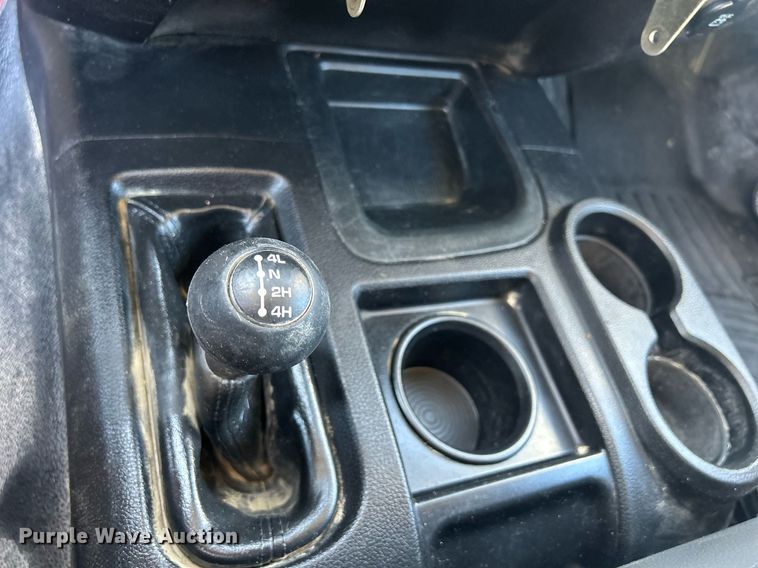 image for item DR4568 2014 Dodge Ram 2500HD  Crew Cab pickup truck