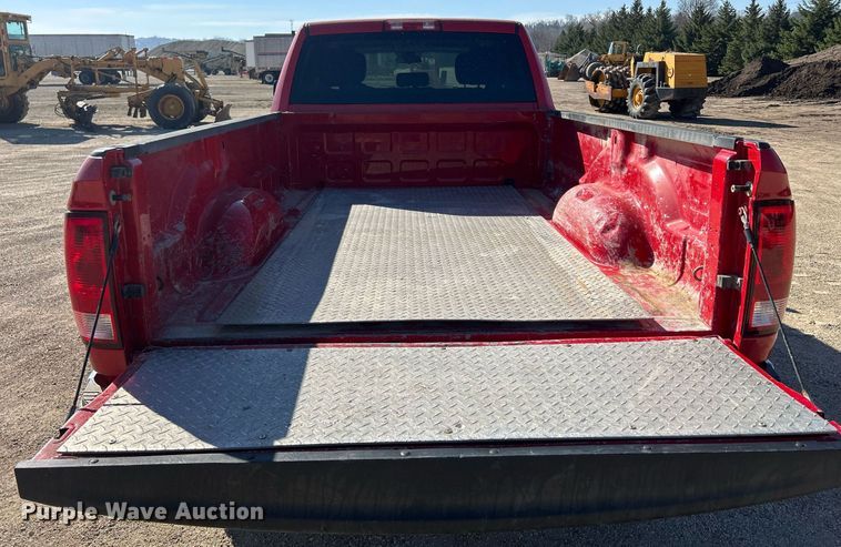 image for item DR4568 2014 Dodge Ram 2500HD  Crew Cab pickup truck