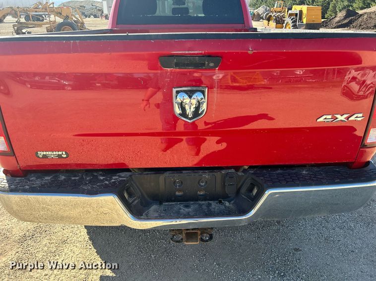 image for item DR4568 2014 Dodge Ram 2500HD  Crew Cab pickup truck