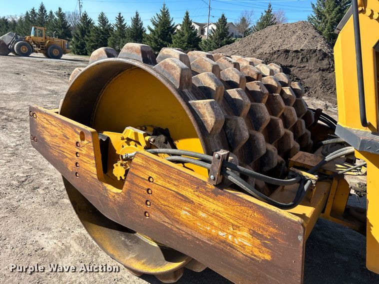 image for item DR4569 1987 Bomag BW213PD  single drum roller