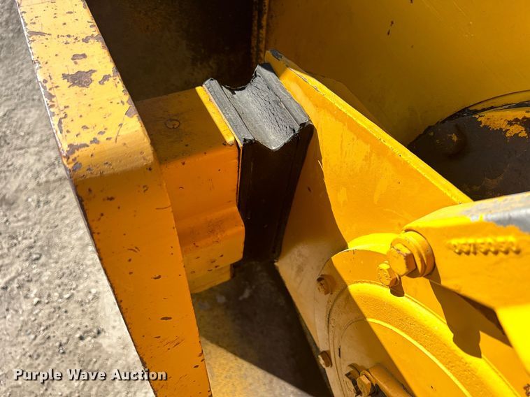 image for item DR4569 1987 Bomag BW213PD  single drum roller